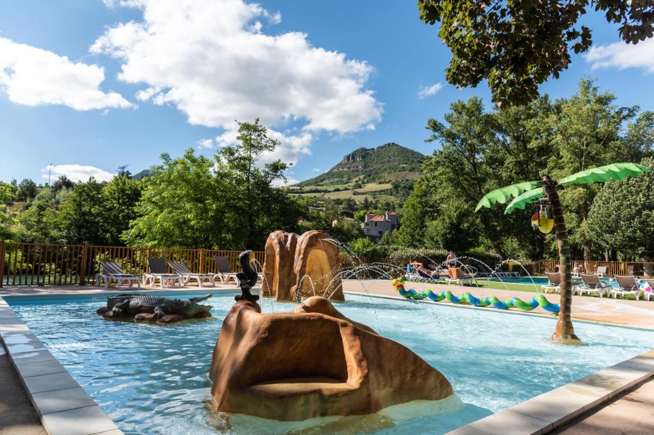 Camping Maeva Escapades Millau Plage Extérieur photo