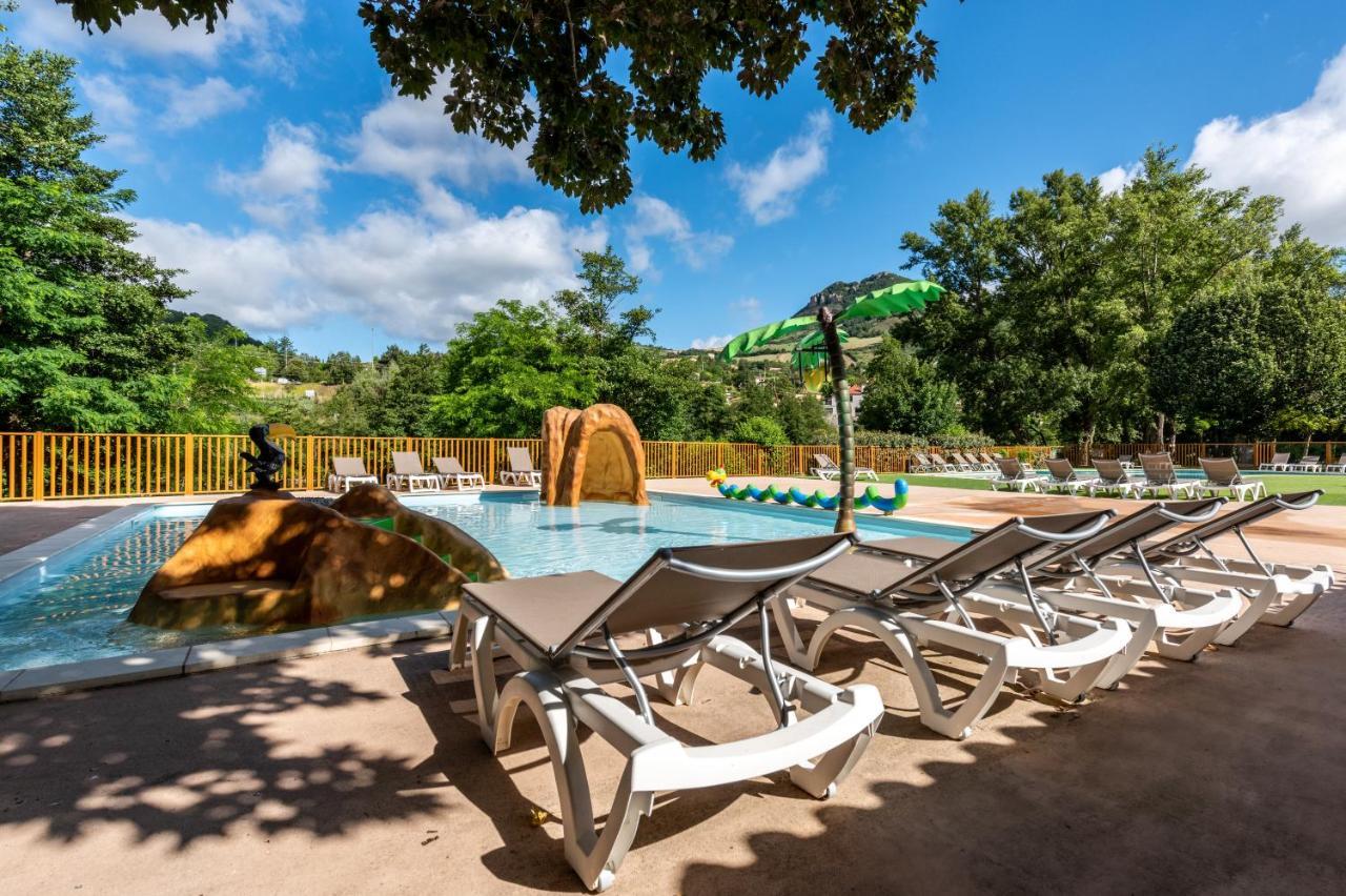 Camping Maeva Escapades Millau Plage Extérieur photo
