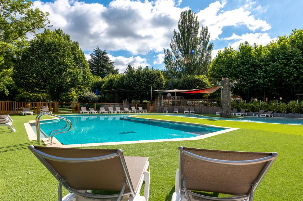 Camping Maeva Escapades Millau Plage Extérieur photo