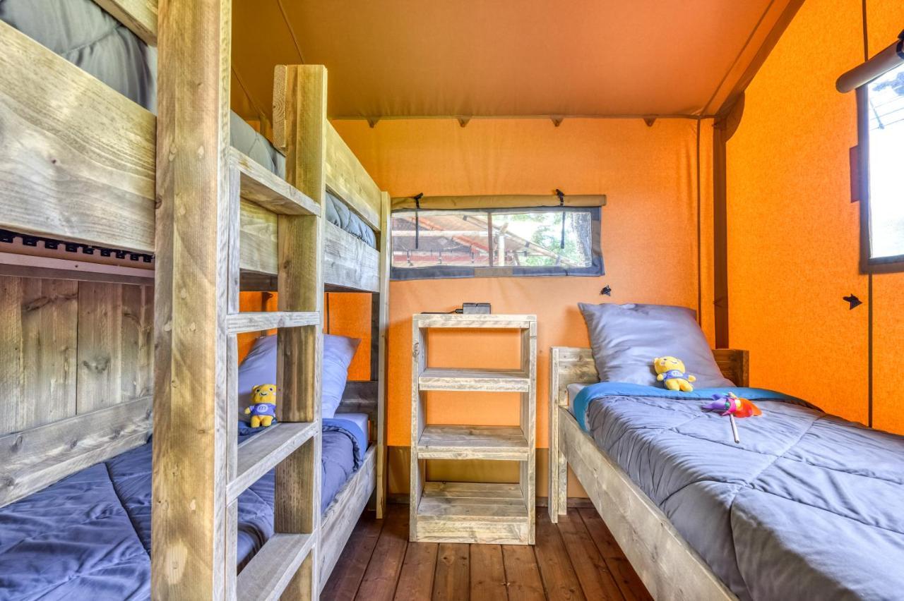 Camping Maeva Escapades Millau Plage Extérieur photo