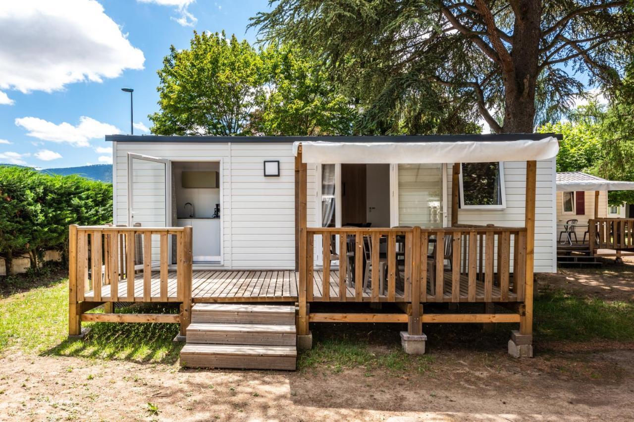 Camping Maeva Escapades Millau Plage Extérieur photo